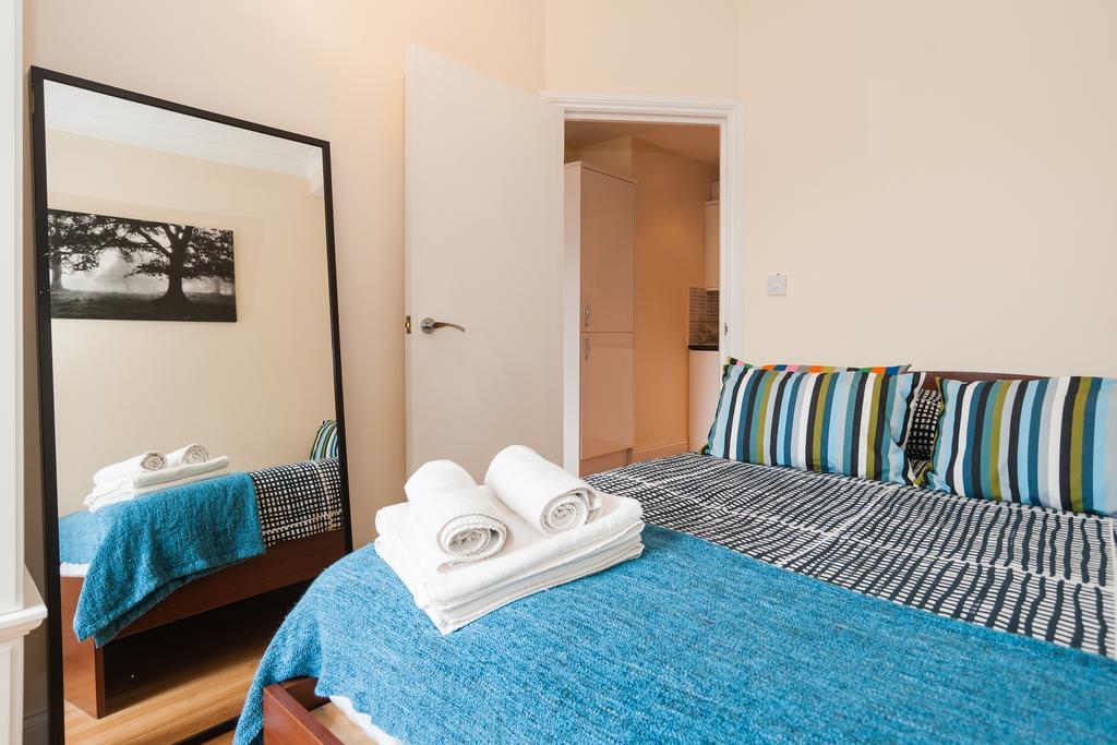 Kings Cross Apartment London Bilik gambar