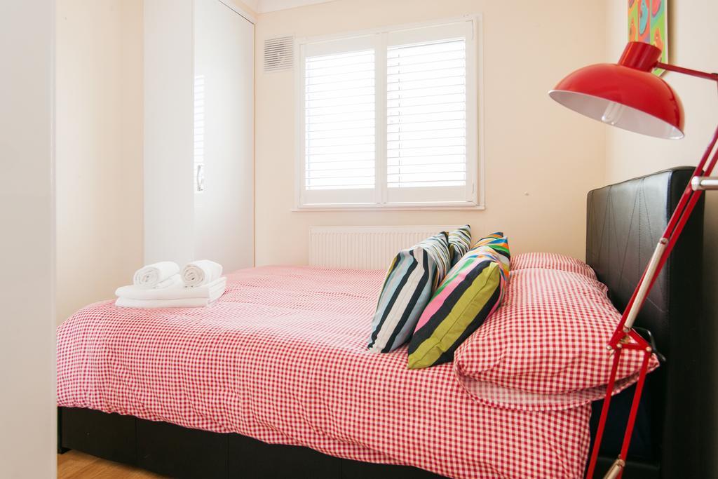 Kings Cross Apartment London Bilik gambar