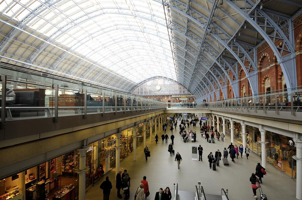 Kings Cross Apartment London Bilik gambar